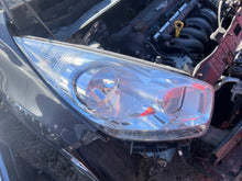 Laden Sie das Bild in den Galerie-Viewer, Frontscheinwerfer Kia Venga 92102-1P000 Rechts Scheinwerfer Headlight SCH3804607767tl