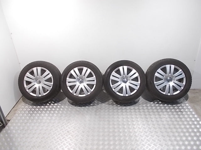 4x Alufelge 16 Zoll 7.0" 5x112 45ET Glanz Silber 3C0601025B Audi I Passat FEL5510379382ta