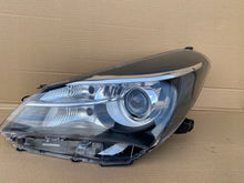Load image into Gallery viewer, Frontscheinwerfer Toyota Yaris LED Links Scheinwerfer Headlight