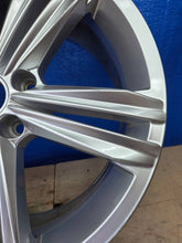 Laden Sie das Bild in den Galerie-Viewer, 1x Alufelge 18 Zoll 5x112 5NA601025N VW Tiguan Rim Wheel FEL1402131453kx