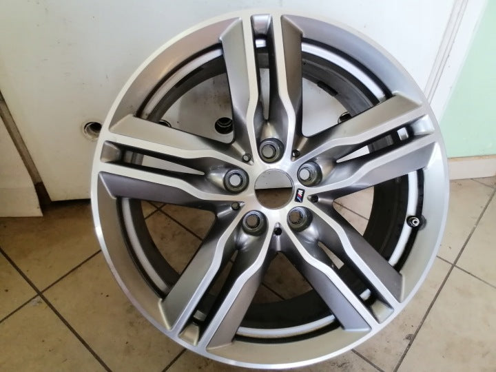 1x Alufelge 18 Zoll 7.5" 5x112 51ET Glanz Silber 7850456 BMW F39 X1 F48 FEL9328524001if