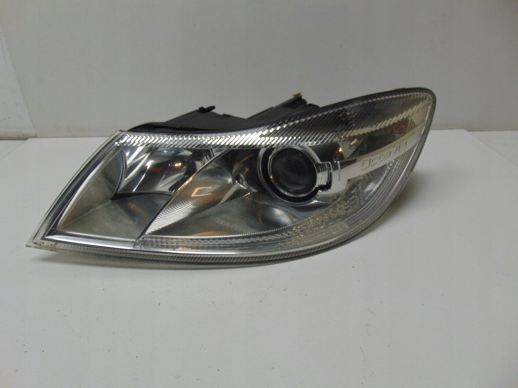 Frontscheinwerfer Skoda Octavia II 1Z1941015 Xenon Ein Stück (Rechts oder Links) SCH3078937849he