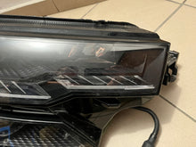 Laden Sie das Bild in den Galerie-Viewer, Frontscheinwerfer Skoda Karoq 57B941036 Full LED Ein Stück (Rechts oder Links) SCH6211788101cc