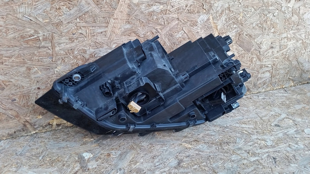 Frontscheinwerfer VW Touran 5TA941036B LED Rechts Scheinwerfer Headlight