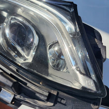 Laden Sie das Bild in den Galerie-Viewer, Frontscheinwerfer Mercedes-Benz Gle W166 1669062203 Rechts Headlight SCH7510938412ia