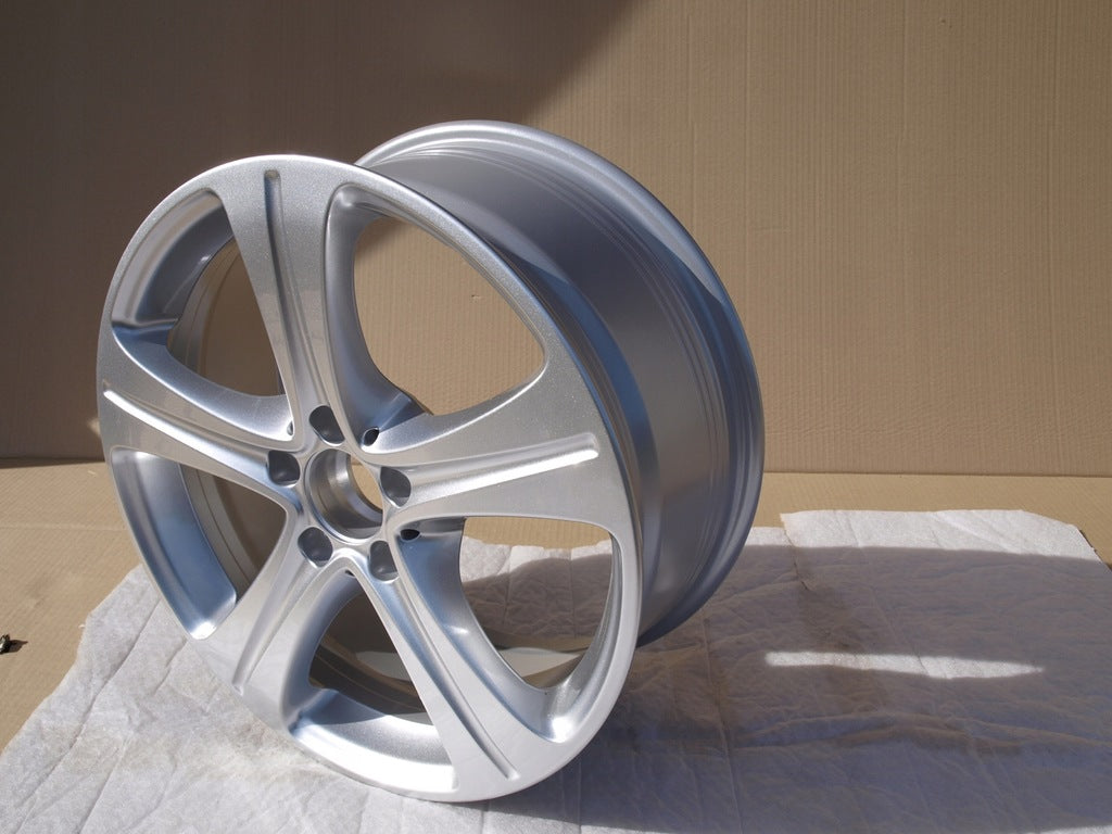 1x Alufelge 18 Zoll 8.0" 5x112 43ET Glanz Silber A2134011400 Mercedes-Benz W213 FEL2386592130ve
