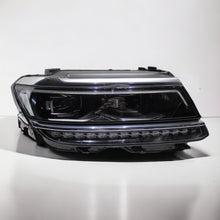 Laden Sie das Bild in den Galerie-Viewer, Frontscheinwerfer VW Tiguan Allspace 5NN941082C LED Rechts Headlight