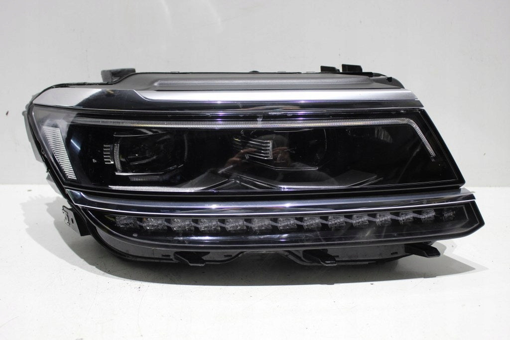 Frontscheinwerfer VW Tiguan Allspace 5NN941082C LED Rechts Headlight