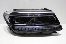 Laden Sie das Bild in den Galerie-Viewer, Frontscheinwerfer VW Tiguan Allspace 5NN941082C LED Rechts Headlight