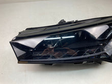 Laden Sie das Bild in den Galerie-Viewer, Frontscheinwerfer Skoda Enyaq 5LB941015 LED Links Scheinwerfer Headlight