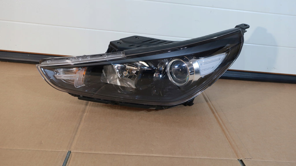 Frontscheinwerfer Hyundai I30 92101-G4060 Rechts Scheinwerfer Headlight