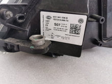 Load image into Gallery viewer, Frontscheinwerfer VW Golf 5g1 5G1941036B LED Rechts Scheinwerfer Headlight SCH9241239802ky