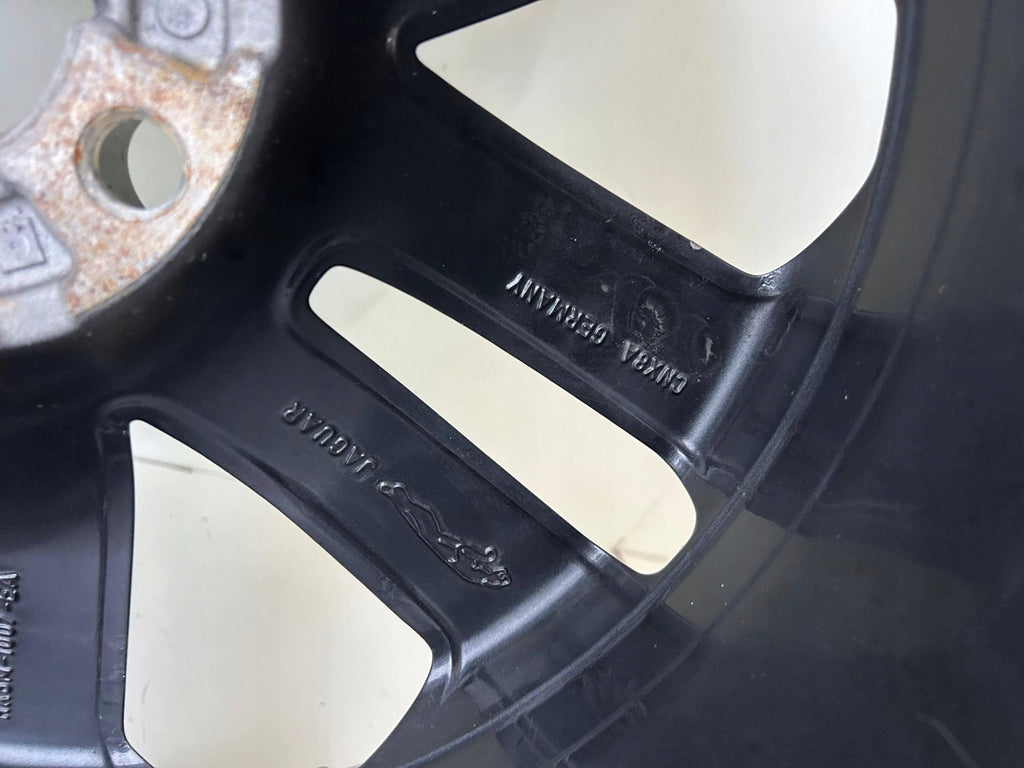 1x Alufelge 19 Zoll 8.5" 5x108 45ET Glanz Silber HK8M-1007-EA Jaguar F-Pace Mg FEL4624112690rh