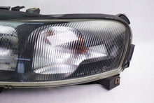 Load image into Gallery viewer, Frontscheinwerfer Volvo V60 9151851 Links Scheinwerfer Headlight SCH2962828165bi