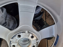 Laden Sie das Bild in den Galerie-Viewer, 4x Alufelge 18 Zoll 8.0" 5x112 39ET Glanz 4K0601025 Audi Rim Wheel FEL5204035170nu