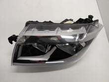 Laden Sie das Bild in den Galerie-Viewer, Frontscheinwerfer VW Crafter 7C1941005 Links Scheinwerfer Headlight SCH7380193615ok