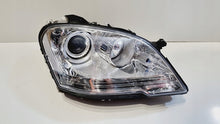 Laden Sie das Bild in den Galerie-Viewer, Frontscheinwerfer Mercedes-Benz 1648205961 Xenon FALSE Scheinwerfer Headlight SCH1905178640ch