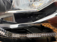 Load image into Gallery viewer, Frontscheinwerfer Peugeot 208 II LED Ein Stück (Rechts oder Links) Headlight