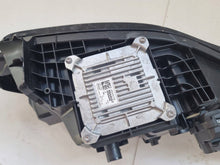 Laden Sie das Bild in den Galerie-Viewer, Frontscheinwerfer Renault Megane E-Tech 260605490R LED Links Headlight SCH2130800446lo