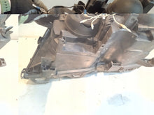 Laden Sie das Bild in den Galerie-Viewer, Frontscheinwerfer BMW E46 Xenon Ein Stück (Rechts oder Links) Headlight
