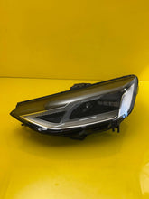 Laden Sie das Bild in den Galerie-Viewer, Frontscheinwerfer Audi A4 B9 8W0941011 LED Links Scheinwerfer Headlight
