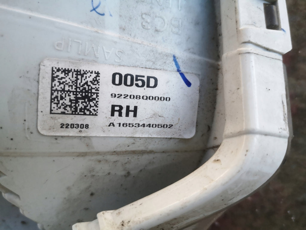 Frontscheinwerfer Hyundai I20 III 92208Q0000 Rechts Scheinwerfer Headlight SCH9715522323vm