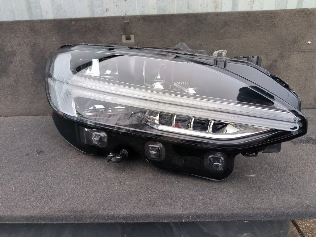 Frontscheinwerfer Volvo S90 V90 32228682 32228683 Ein Stück (Rechts oder Links) SCH4859202163nn