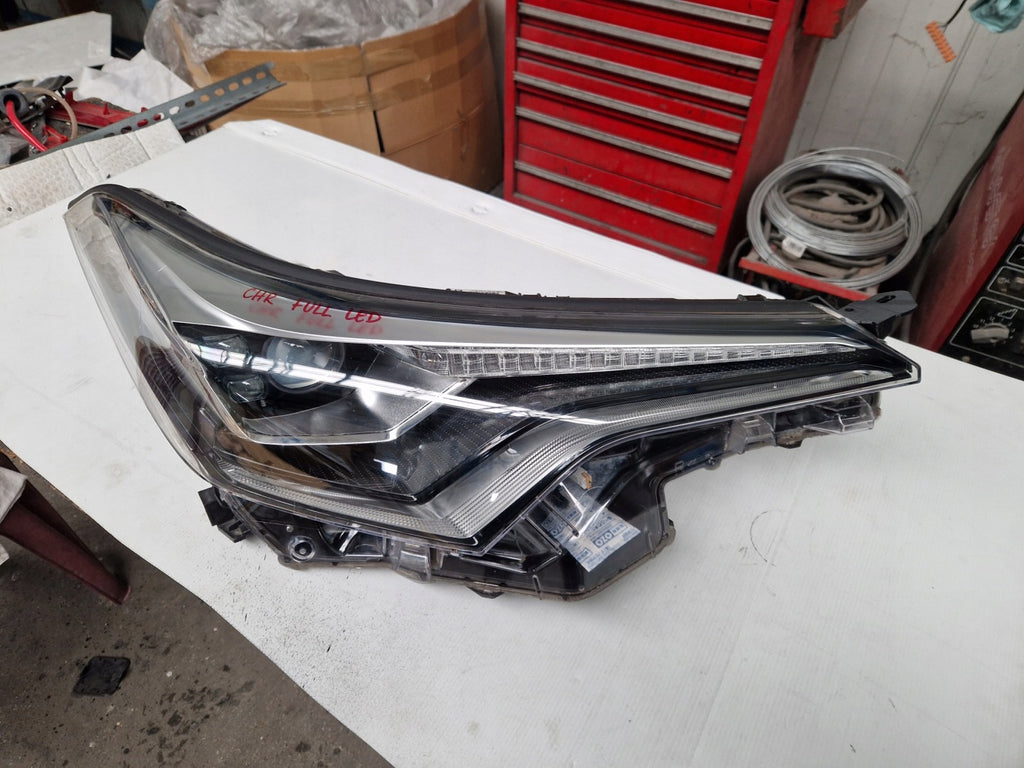 Frontscheinwerfer Toyota Chr 81110F4071 LED Rechts Scheinwerfer Headlight SCH2955888201yr