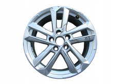 Load image into Gallery viewer, 1x Alufelge 17 Zoll 6.5&quot; 5x112 43ET Glanz Silber 8Y0601025 Audi A3 Rim Wheel