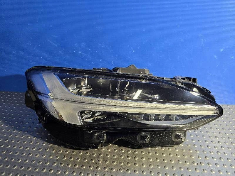 Frontscheinwerfer Volvo V90 32228683 LED Rechts Scheinwerfer Headlight SCH9529383231sa