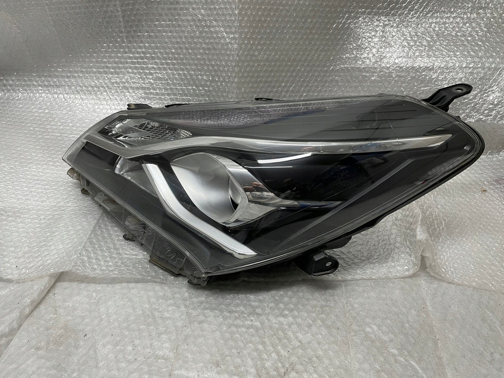 Frontscheinwerfer Toyota Yaris 81170-0DJ90 LED Links Scheinwerfer Headlight SCH3843858885ln