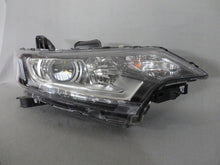 Laden Sie das Bild in den Galerie-Viewer, Frontscheinwerfer Mitsubishi Outlander III 8301C8-54 LED Rechts Headlight