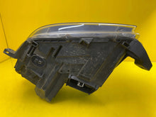 Laden Sie das Bild in den Galerie-Viewer, Frontscheinwerfer Mercedes-Benz W166 A1668207359 Xenon FALSE Headlight SCH1868727361fj