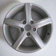 Laden Sie das Bild in den Galerie-Viewer, 1x Alufelge 16 Zoll 6.0&quot; 5x112 48ET Glanz Silber 5G0071496 VW Golf Vii Rim Wheel