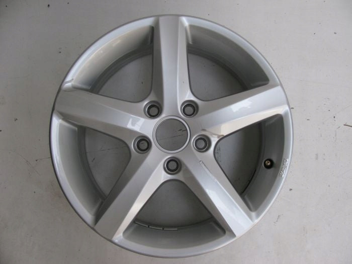 1x Alufelge 16 Zoll 6.0" 5x112 48ET Glanz Silber 5G0071496 VW Golf Vii Rim Wheel