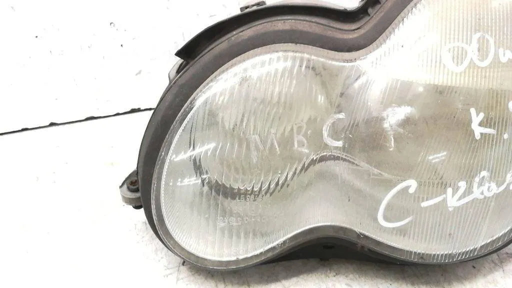 Frontscheinwerfer Mercedes-Benz A2038200161 Links Scheinwerfer Headlight SCH3514152349gy
