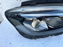 Laden Sie das Bild in den Galerie-Viewer, Frontscheinwerfer Mercedes-Benz W247 A2479062603 Rechts Scheinwerfer Headlight SCH4217804538ai