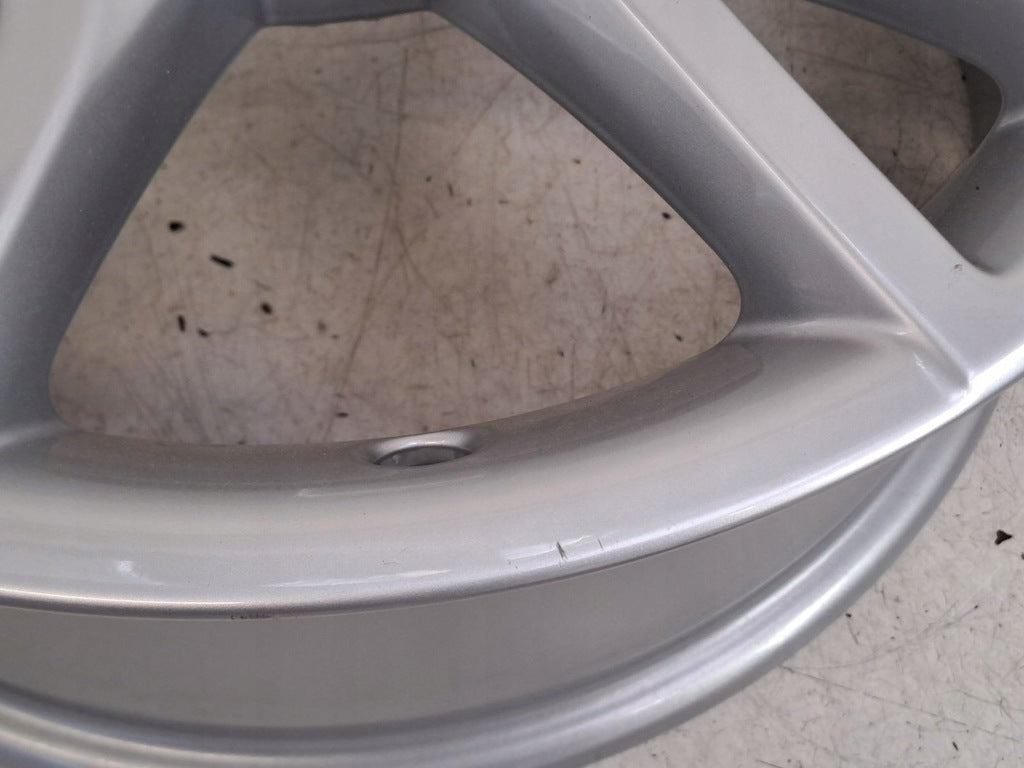 1x Alufelge 17 Zoll 6.5" 5x112 33ET Glanz Silber 8U0071497 Audi Rim Wheel FEL5841865444kg