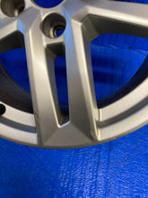 Load image into Gallery viewer, 1x Alufelge 17 Zoll 7.0&quot; 5x112 8W0601025P Audi C7 A4 B9 Rim Wheel