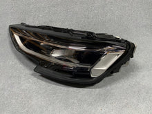 Laden Sie das Bild in den Galerie-Viewer, Frontscheinwerfer Audi A8 D5 4N0941033C LED Links Scheinwerfer Headlight SCH5250744477fw