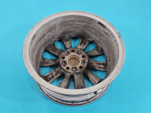Laden Sie das Bild in den Galerie-Viewer, 1x Alufelge 17 Zoll 7.5" 5x120 37ET 6796240 BMW E91 E90 Rim Wheel FEL8233975317wz