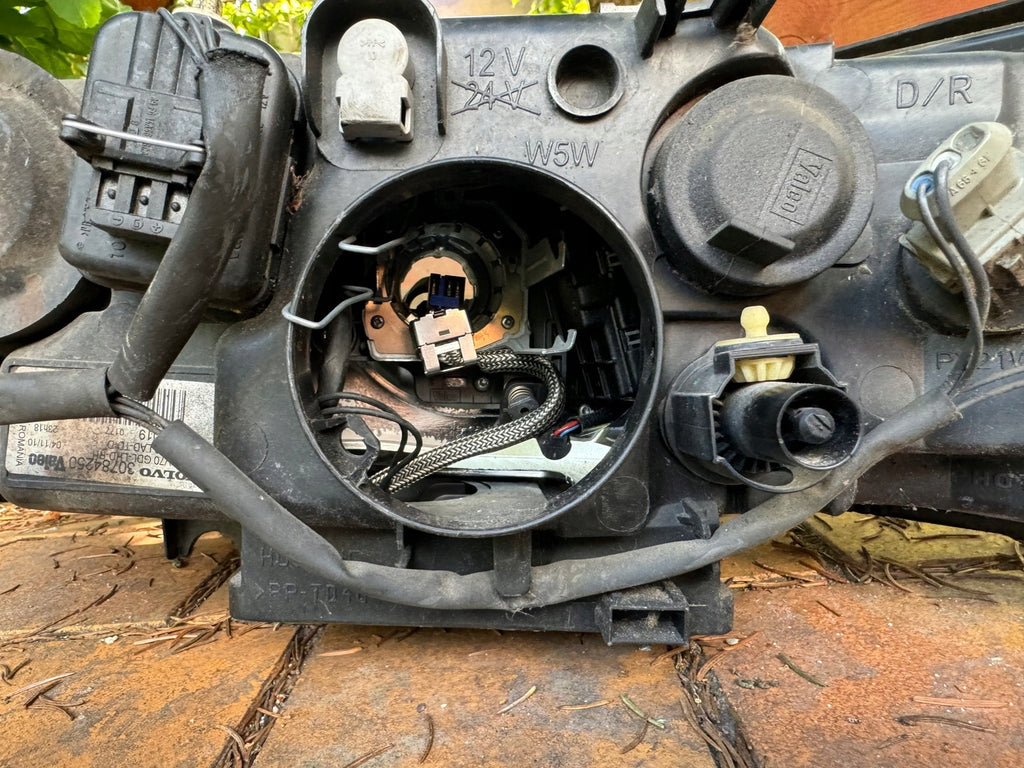 Frontscheinwerfer Volvo Xc70 899011019 Xenon Rechts Scheinwerfer Headlight