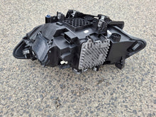 Load image into Gallery viewer, Frontscheinwerfer BMW 2 F22 F87 F23 8738680 LED Rechts Scheinwerfer Headlight SCH2712780640jt