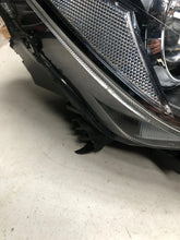 Laden Sie das Bild in den Galerie-Viewer, Frontscheinwerfer Maserati Ghibli 00670004833 Rechts Scheinwerfer Headlight SCH4077641842mg