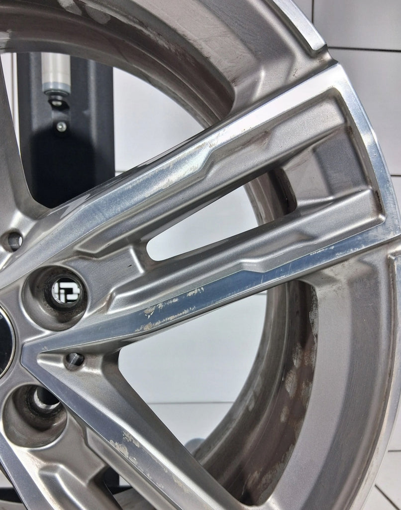 1x Alufelge 17 Zoll 7.5" 5x120 54ET Glanz Graphit 8053523 BMW 1 F40 Mg Rim Wheel FEL3817227425sj