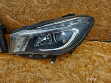 Laden Sie das Bild in den Galerie-Viewer, Frontscheinwerfer Mercedes-Benz Cla 1178201061 1178200961 Ein Satz Headlight SCH9536989467hf