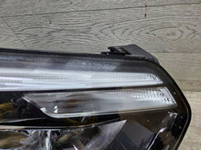 Laden Sie das Bild in den Galerie-Viewer, Frontscheinwerfer Renault Master III 260105567R Rechts Scheinwerfer Headlight SCH9766894748ko