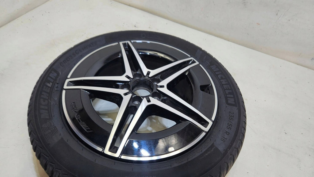 1x Alufelge 18 Zoll A2434011700 Mercedes-Benz Eqa Rim Wheel FEL8195210897au