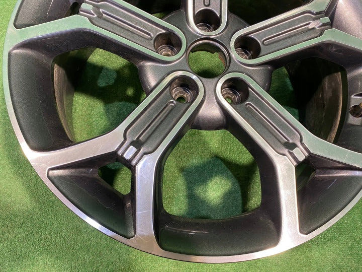 1x Alufelge 18 Zoll 7.5" 5x114.3 45ET 52910-J7800 Kia Xceed Rim Wheel FEL4676690046qt
