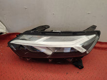 Laden Sie das Bild in den Galerie-Viewer, Frontscheinwerfer Dacia Sandero III Logan 260602561R Full LED Links Headlight